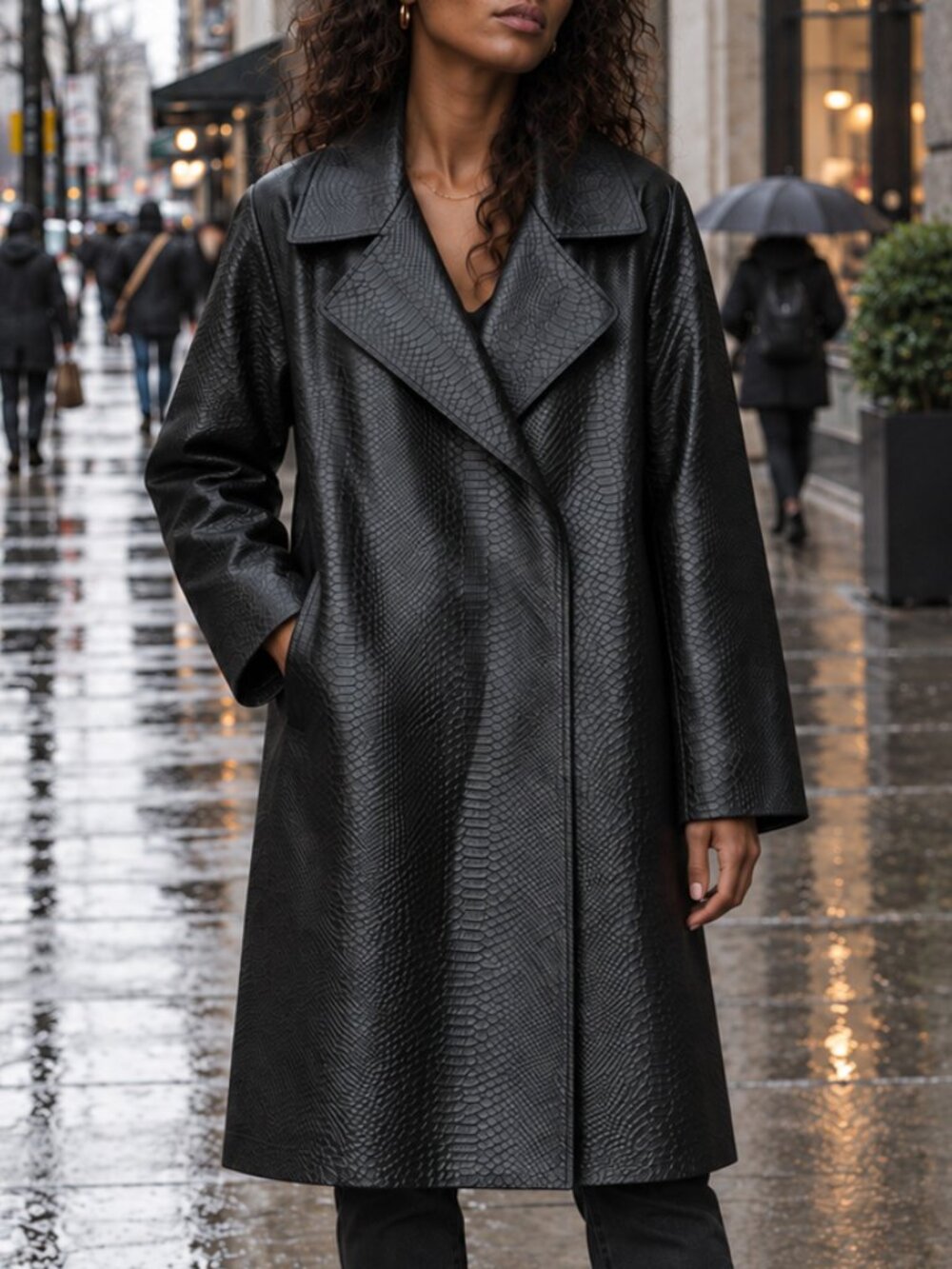 XD Xenia Design Vast Trench in Black Croc Embossed Size 6